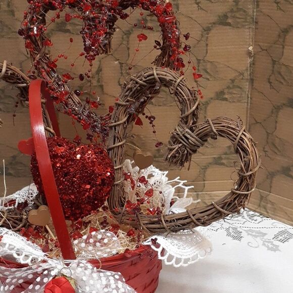 Here's my heart Basket of Love. - Picture 3 of 6